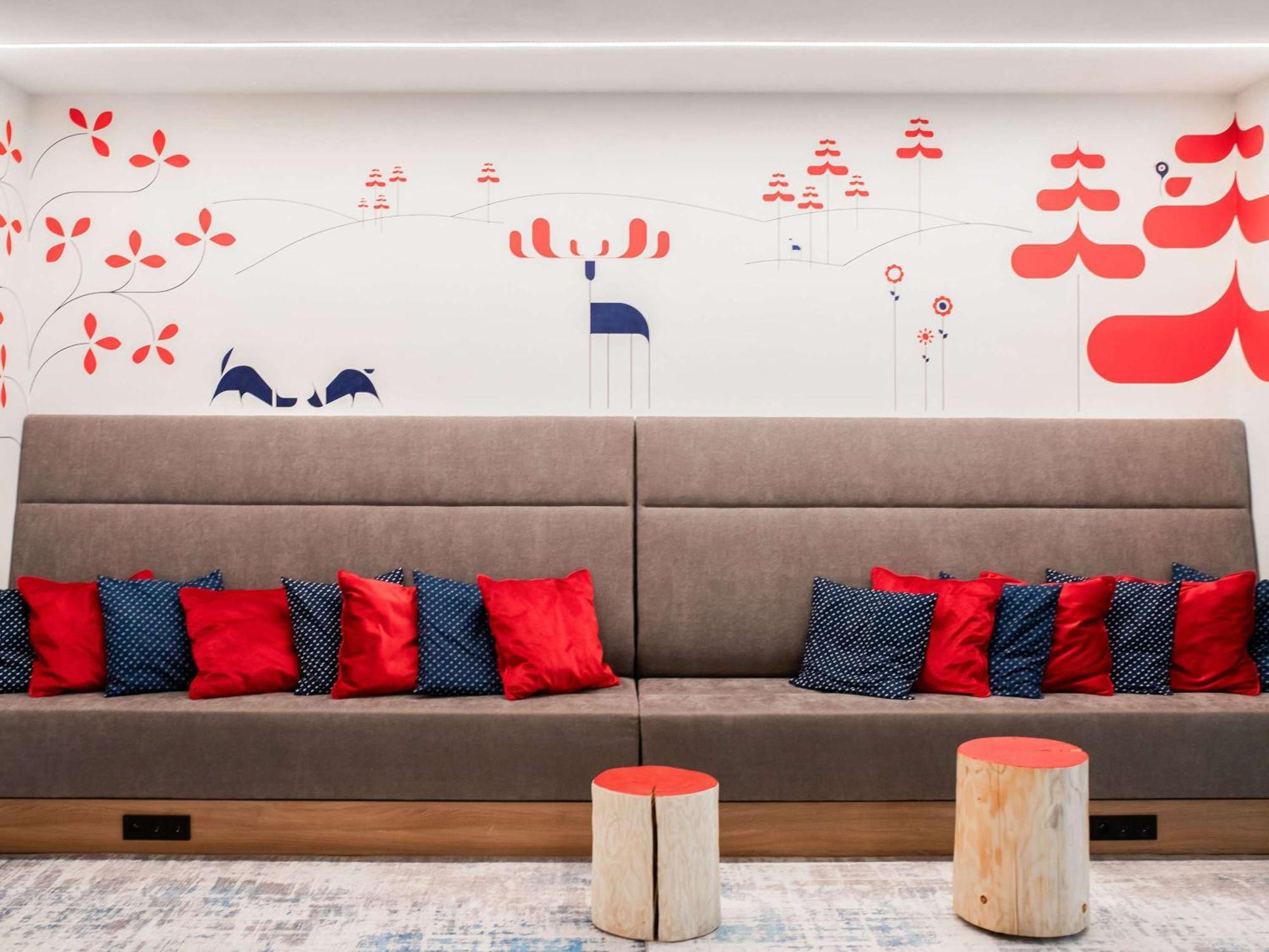 Ibis Styles Relax Roznov Pod Radhostem Hotel Exterior foto