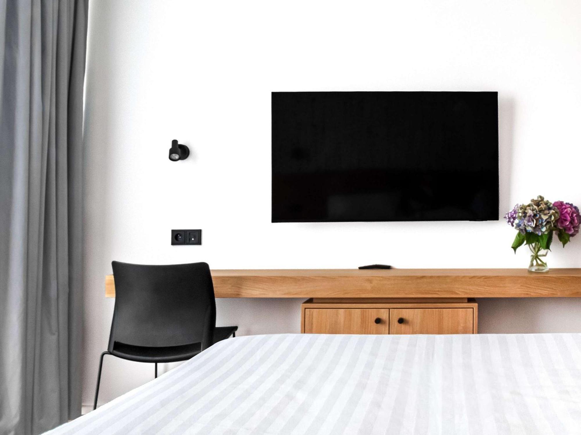 Ibis Styles Relax Roznov Pod Radhostem Hotel Exterior foto