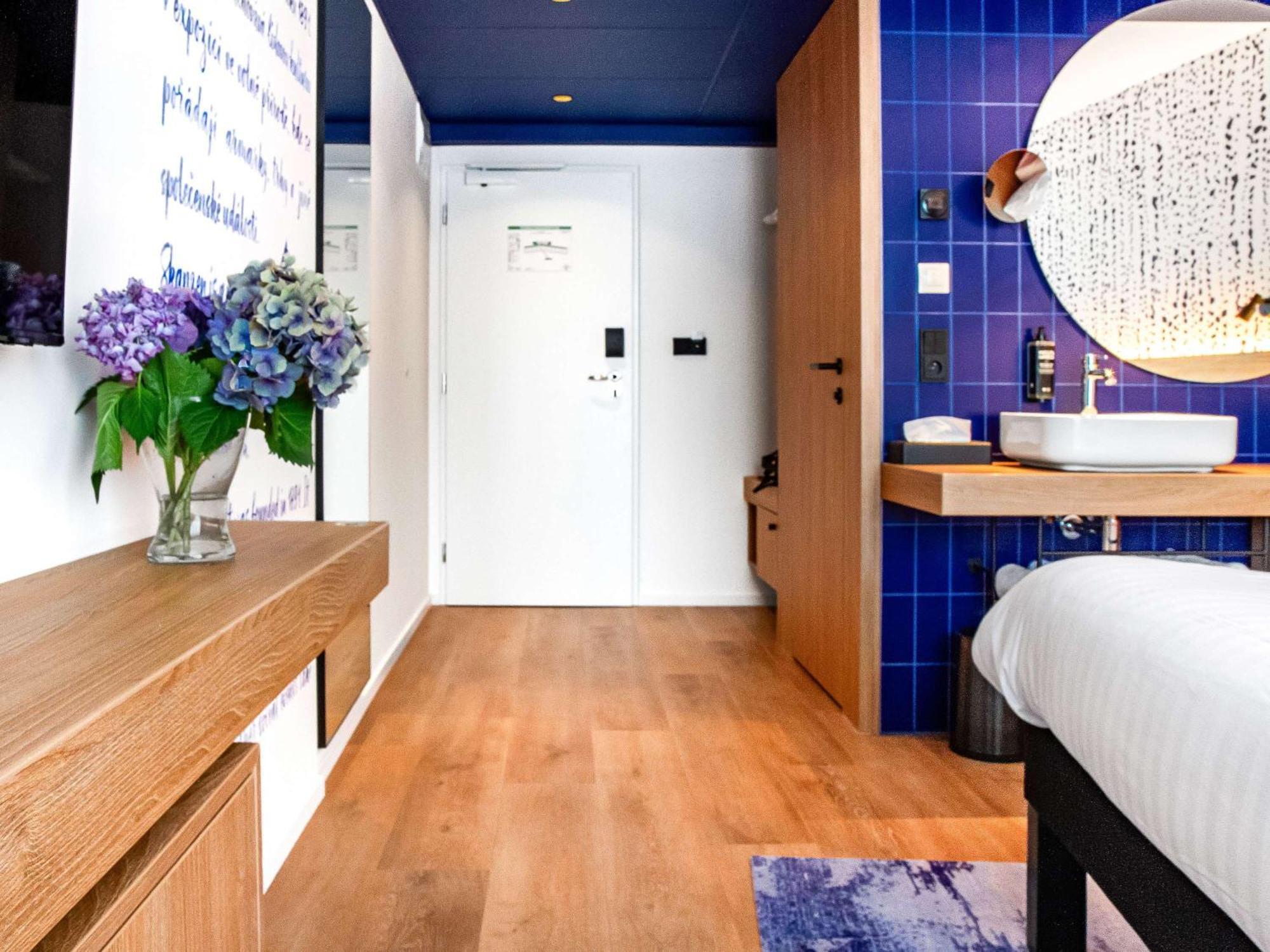 Ibis Styles Relax Roznov Pod Radhostem Hotel Exterior foto