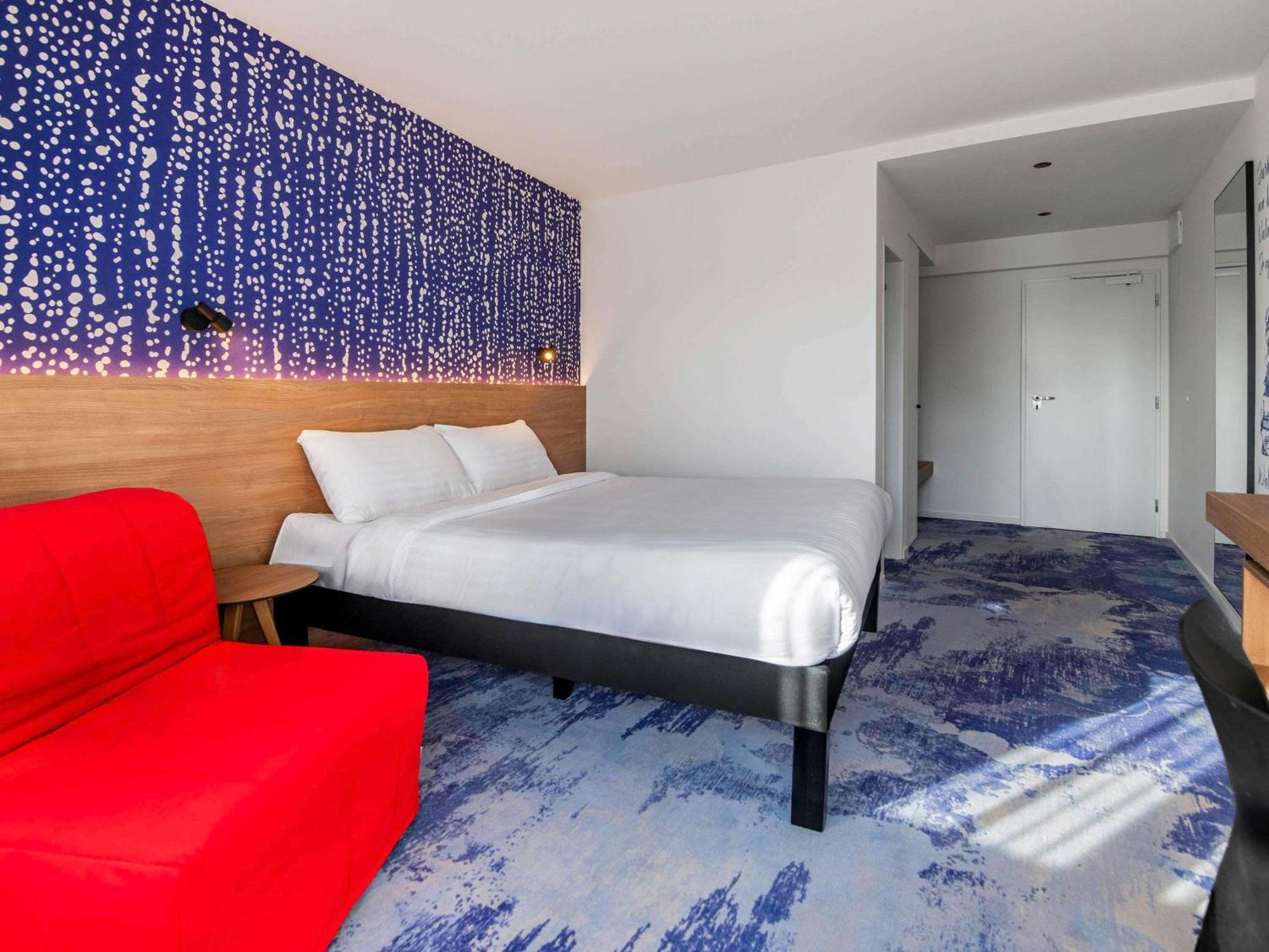 Ibis Styles Relax Roznov Pod Radhostem Hotel Exterior foto