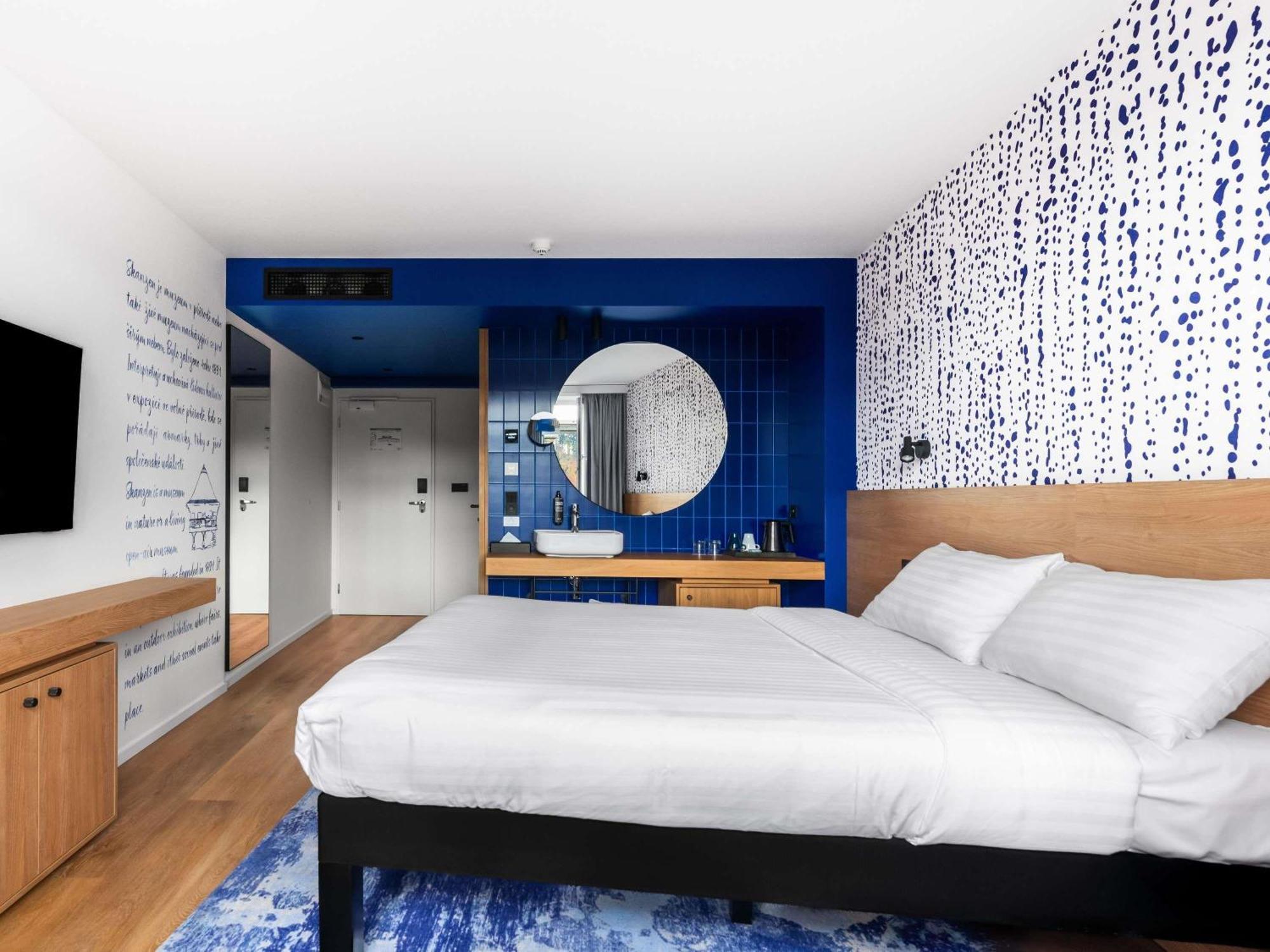 Ibis Styles Relax Roznov Pod Radhostem Hotel Exterior foto